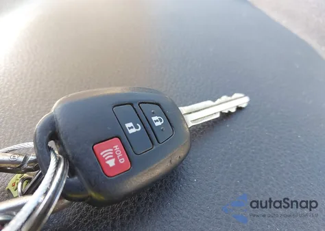 2017 Toyota Rav4 Xle from USA, damaged, VIN JTMRFREV1HJ707628